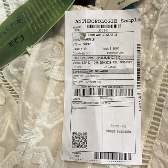 New Women’s Farm Rio Ivory 3D Stars Blouse For Anthropologie!!🔥🔥🔥 - Picture 16 of 16